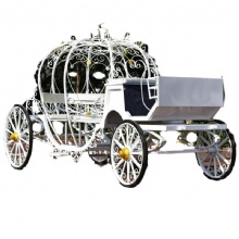 Luxury Electric Royal Sightseeing Carriage Special Transportation Wedding Car Pumpkin Carriage